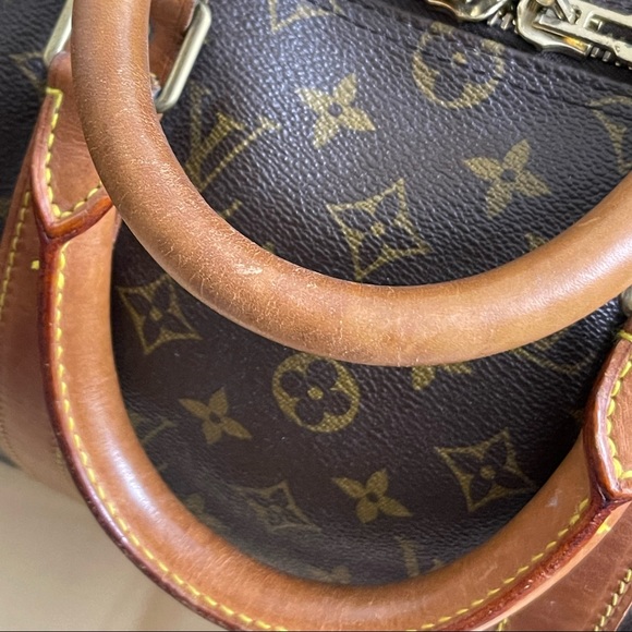Louis Vuitton Vintage Keepall Bandouliere 50 Monogram Travel Bag - Picture 6 of 16